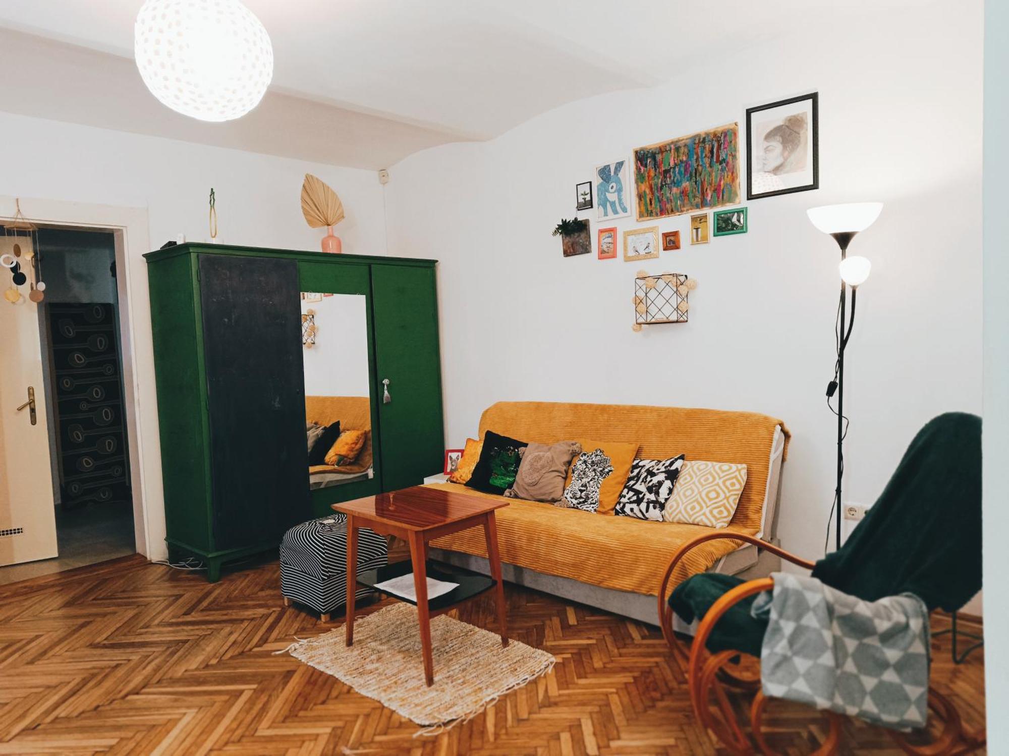Flat In Historic Villa With Your Own Private Garden, Near City Park Budapeste Exterior foto